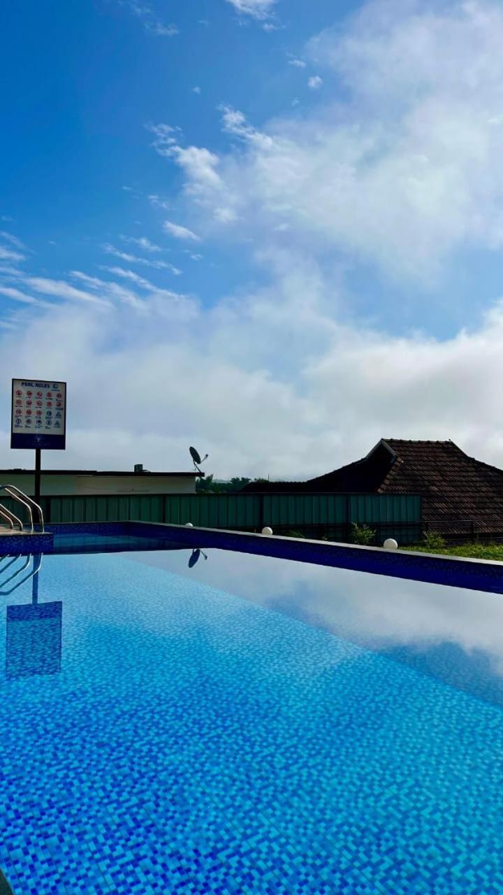 Hotel Karapuzha Water Scapes à Wayanad Extérieur photo